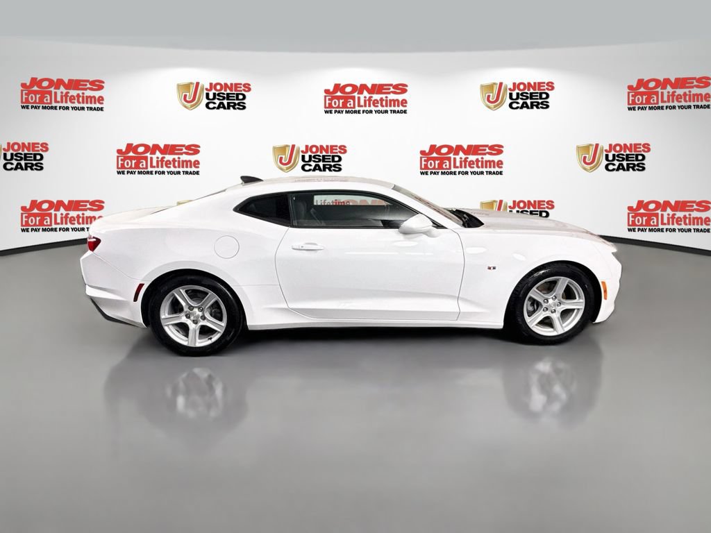 Used 2019 Chevrolet Camaro LT RWD image 16