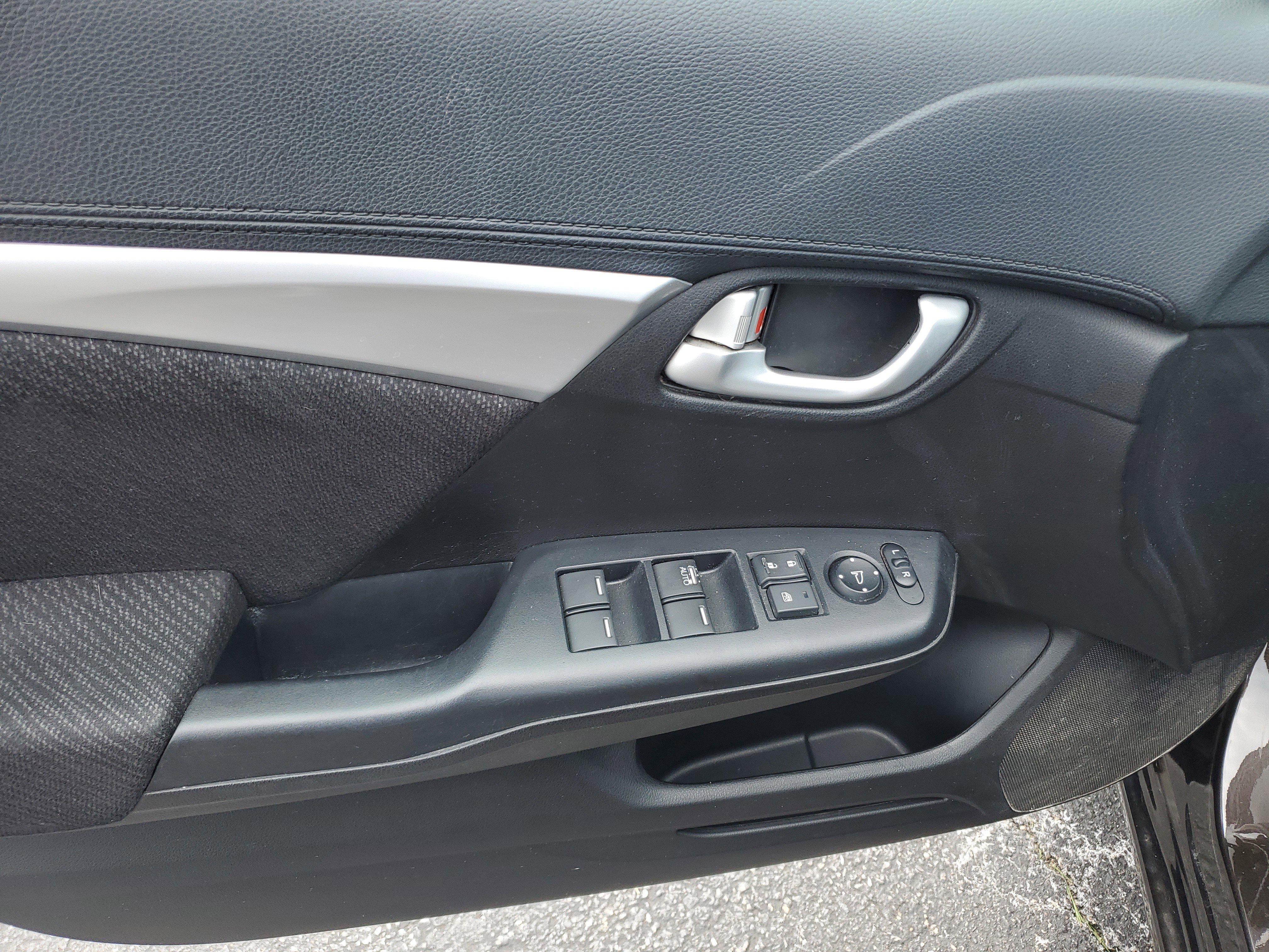 Used 2013 Honda Civic EX image 17