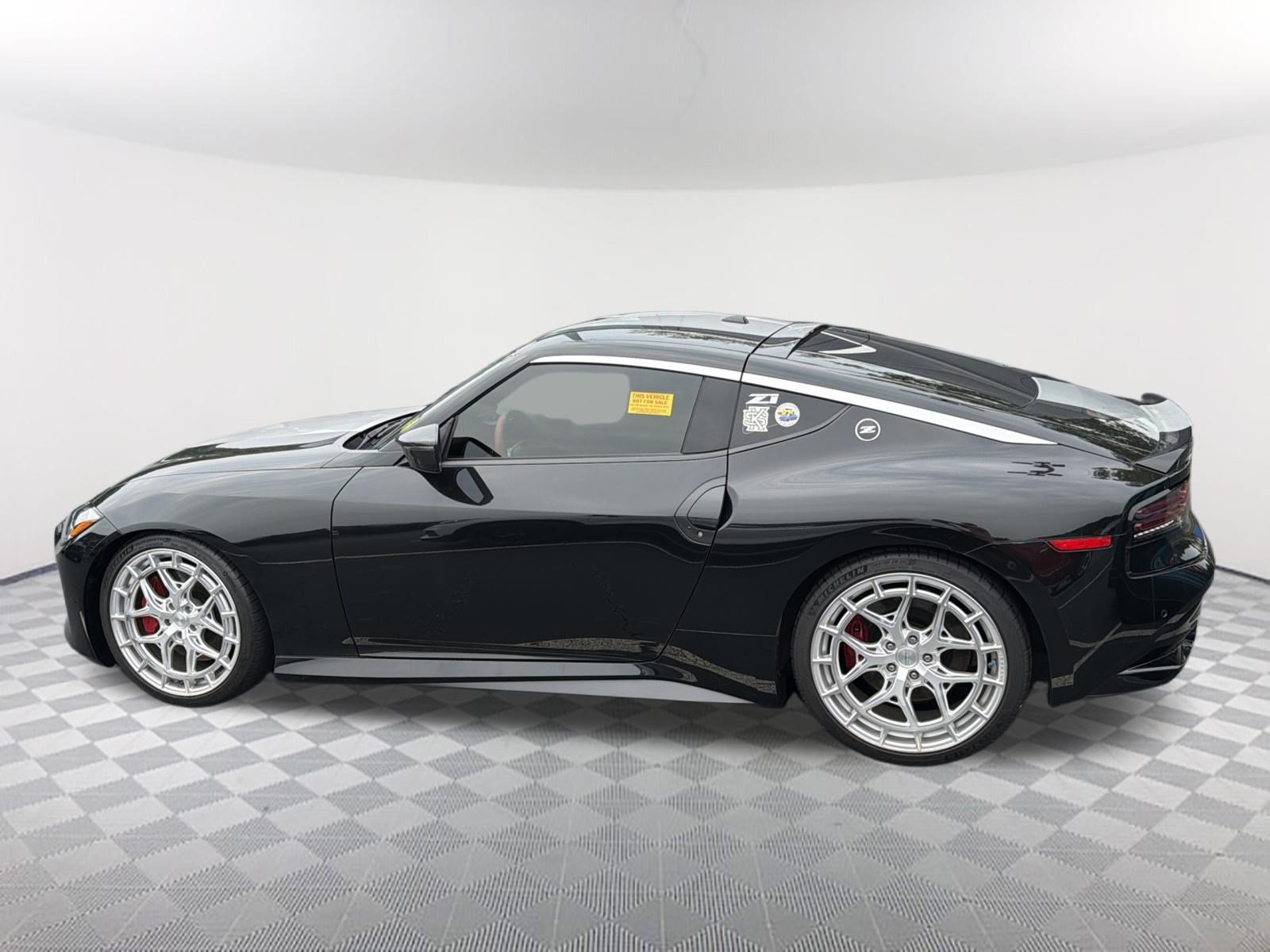 Used 2023 Nissan Z RWD image 18