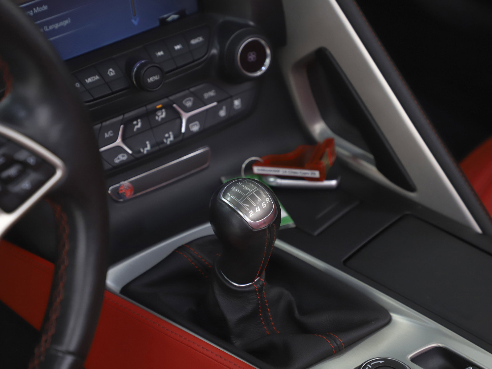 Used 2014 Chevrolet Corvette Stingray Convertible w/ 2LT Preferred Equipment Group RWD image 21