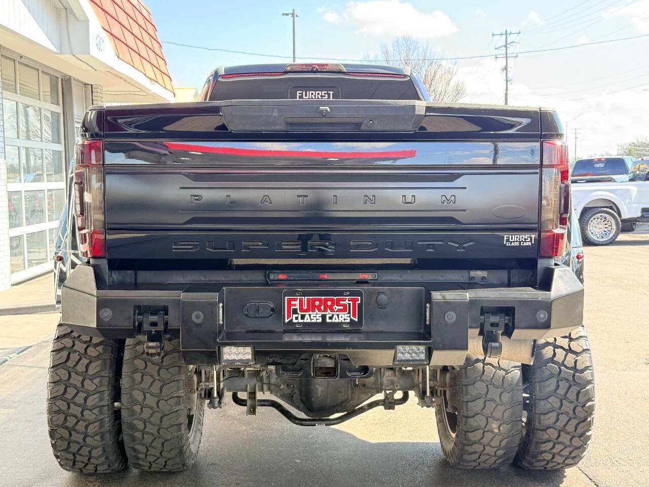 Used 2017 Ford F350 Platinum w/ Platinum Ultimate Package image 6