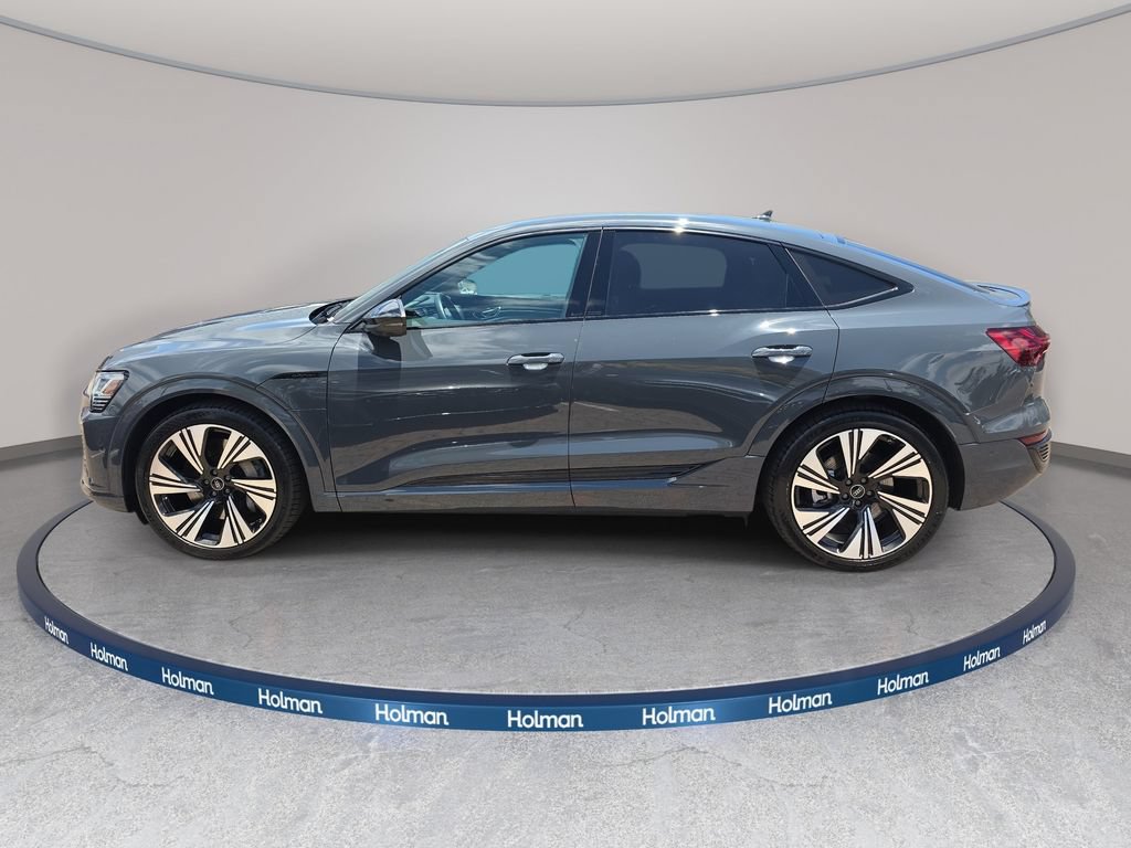 Certified 2024 Audi Q8 e-tron Prestige w/ Prestige Package AWD/4WD image 9