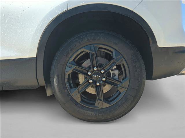 Used 2025 Chevrolet Blazer LT w/ Midnight/Sport Edition image 17