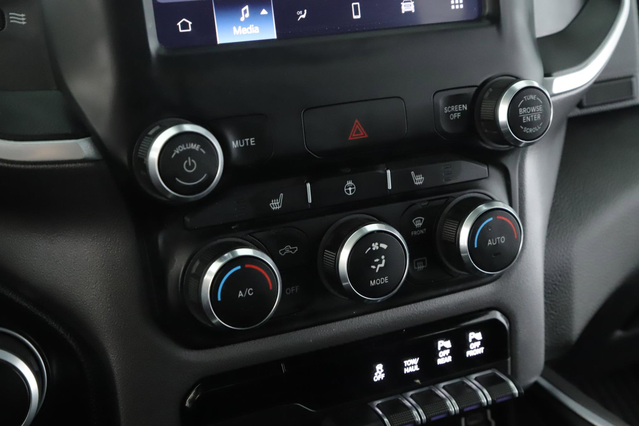 Used 2022 RAM 1500 Big Horn image 14