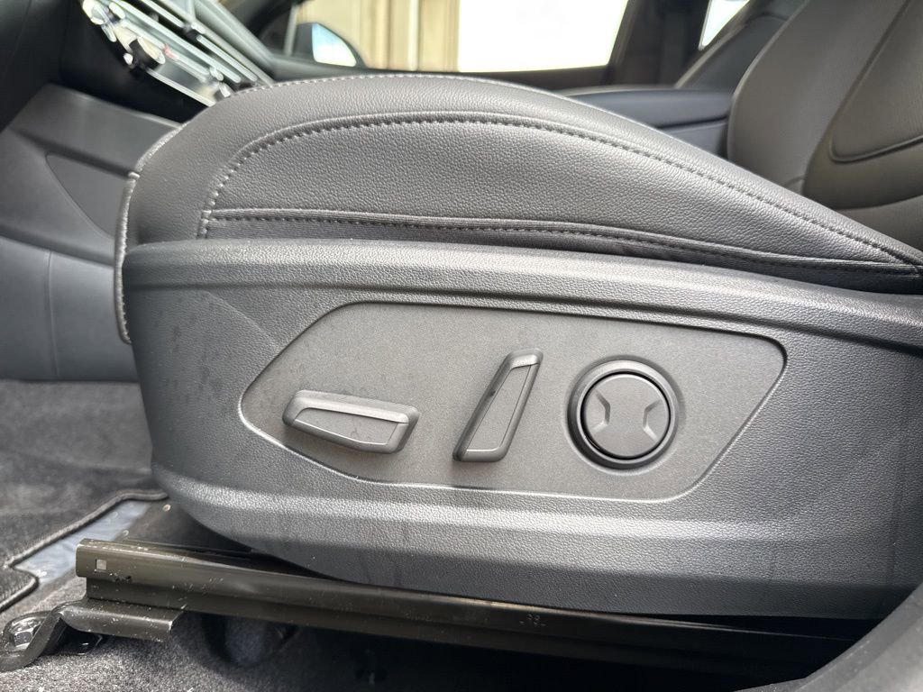 New 2026 Hyundai Santa Cruz SEL FWD image 7