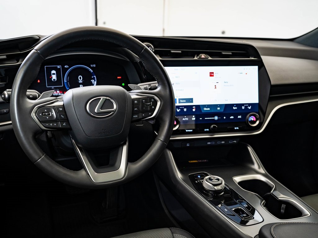 Certified 2023 Lexus RZ 450e Premium w/ Accessory Package (2T) image 4