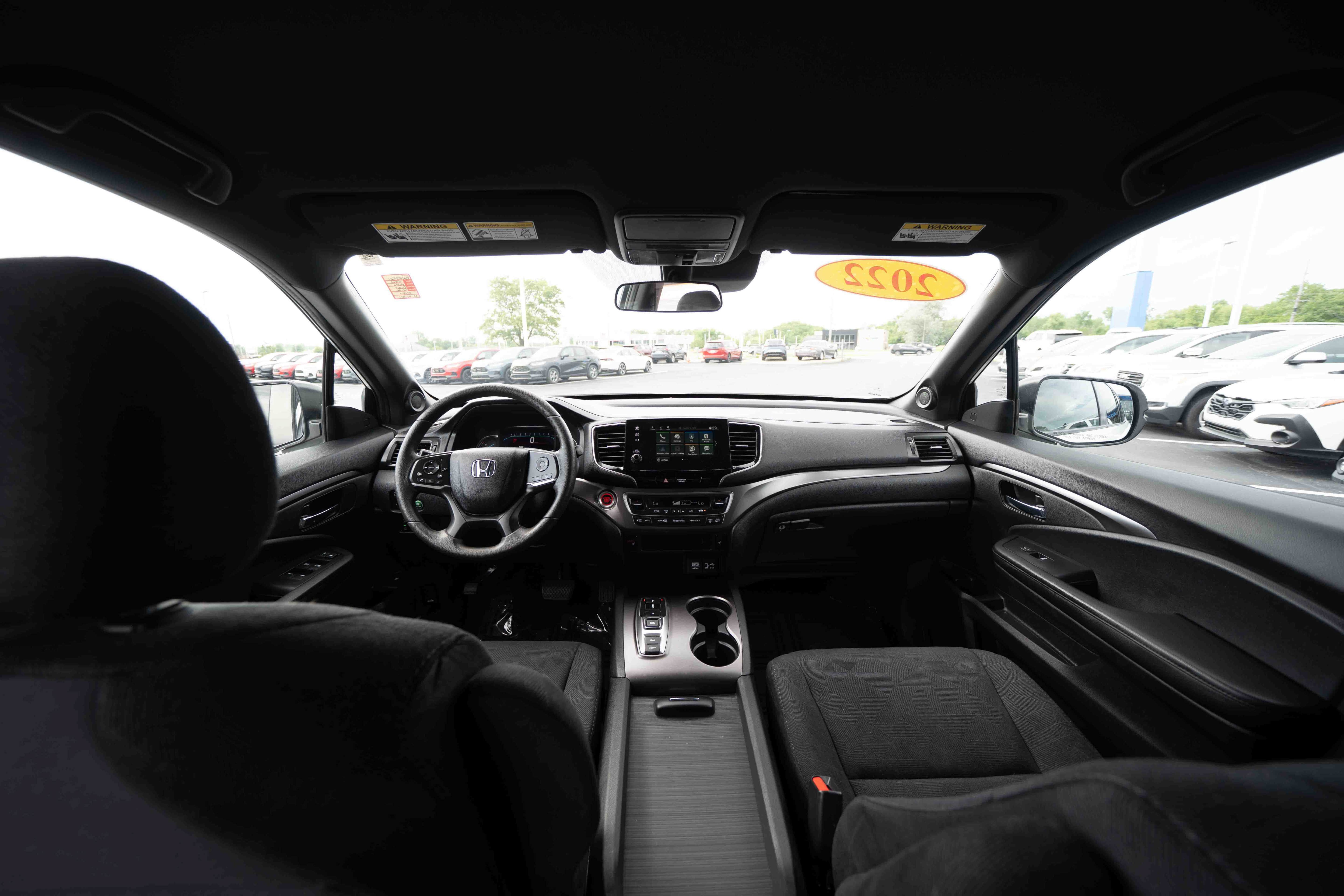 Used 2022 Honda Pilot Sport image 19