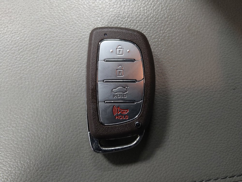 Used 2017 Hyundai Elantra SE w/ SE A/T Tech Package 03 image 32