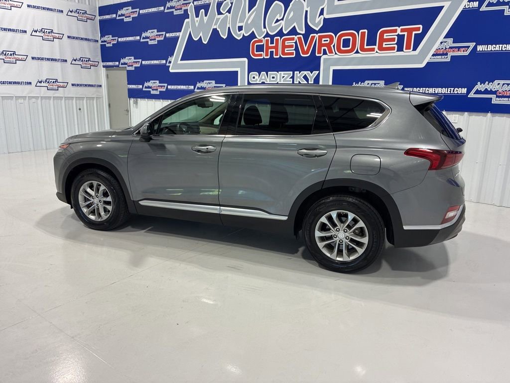 Used 2019 Hyundai Santa Fe SEL FWD image 3