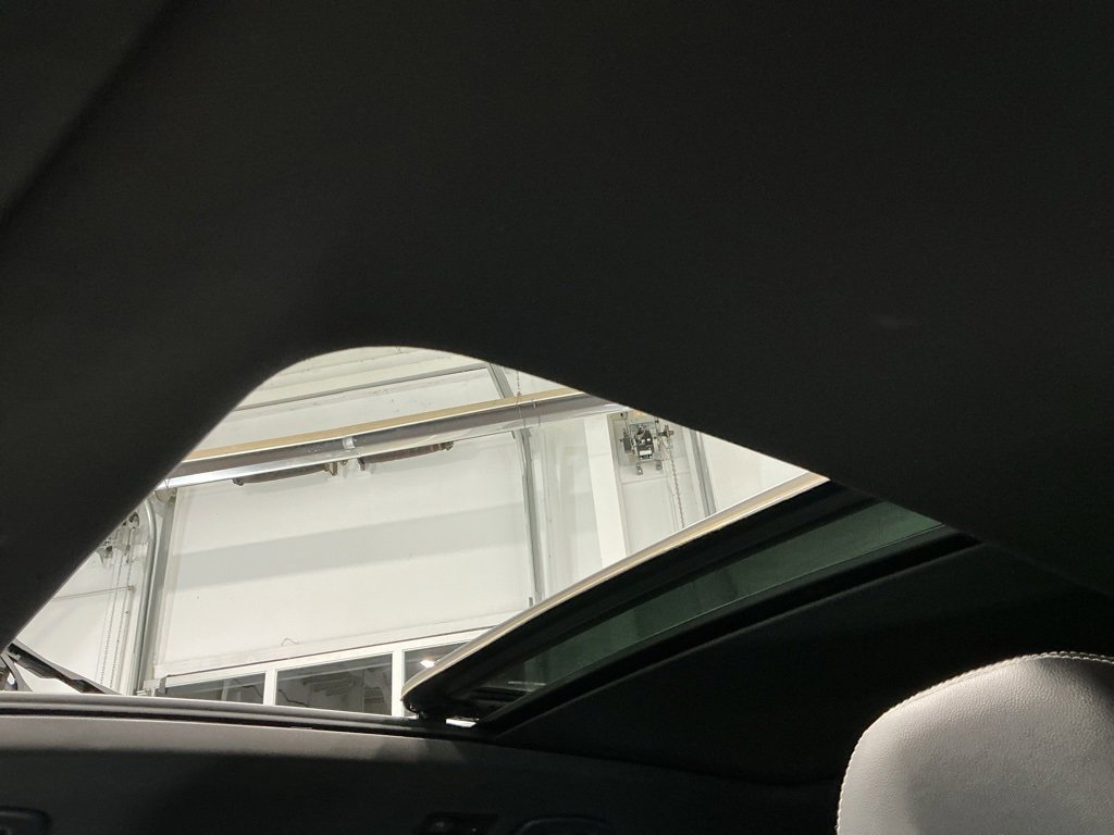 Used 2021 Volkswagen Atlas Cross Sport SEL image 6