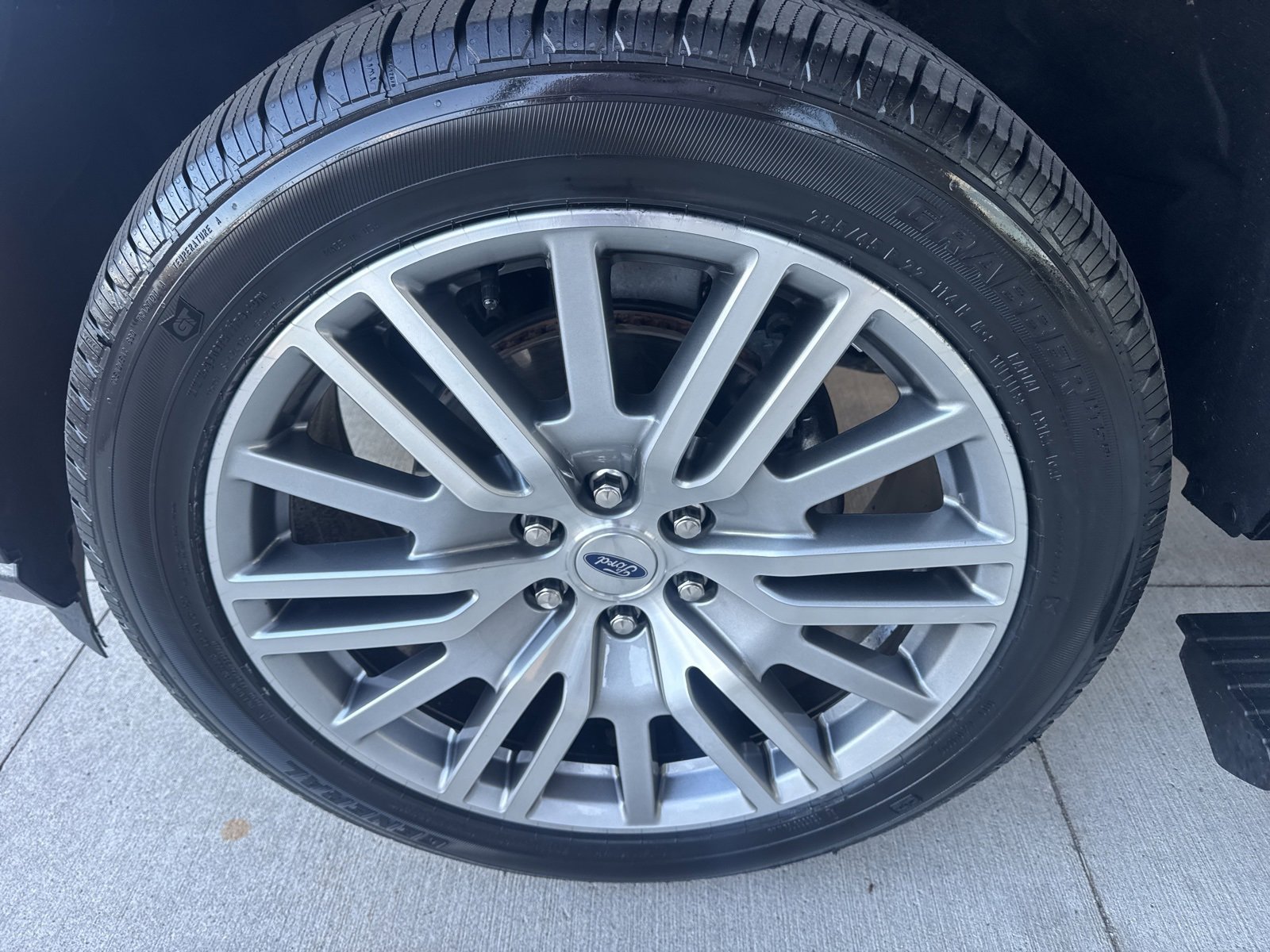 Certified 2022 Ford Expedition Max Limited image 18