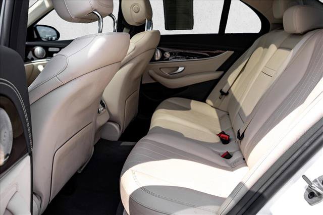 Certified 2022 Mercedes-Benz E 350 4MATIC Sedan image 21