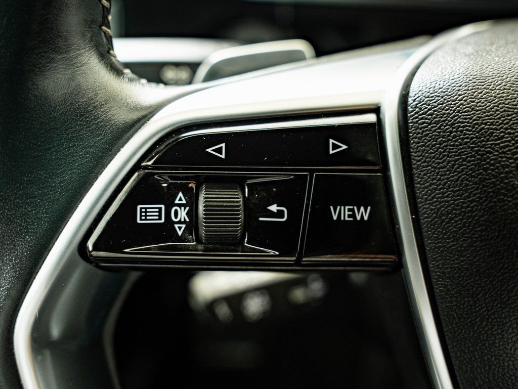 Used 2021 Audi e-tron Premium w/ Convenience Plus Package AWD/4WD image 27