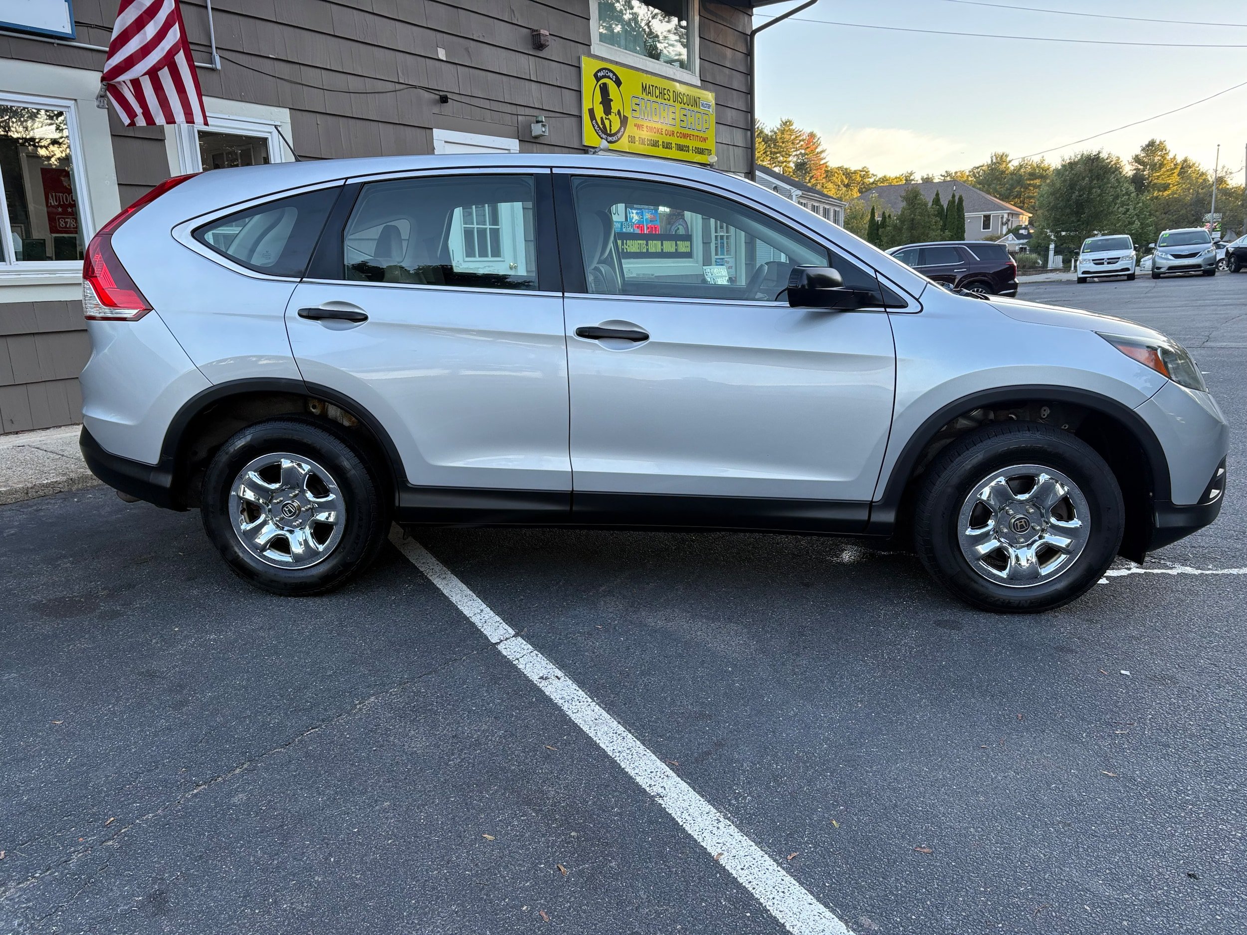 Used 2014 Honda CR-V LX image 4