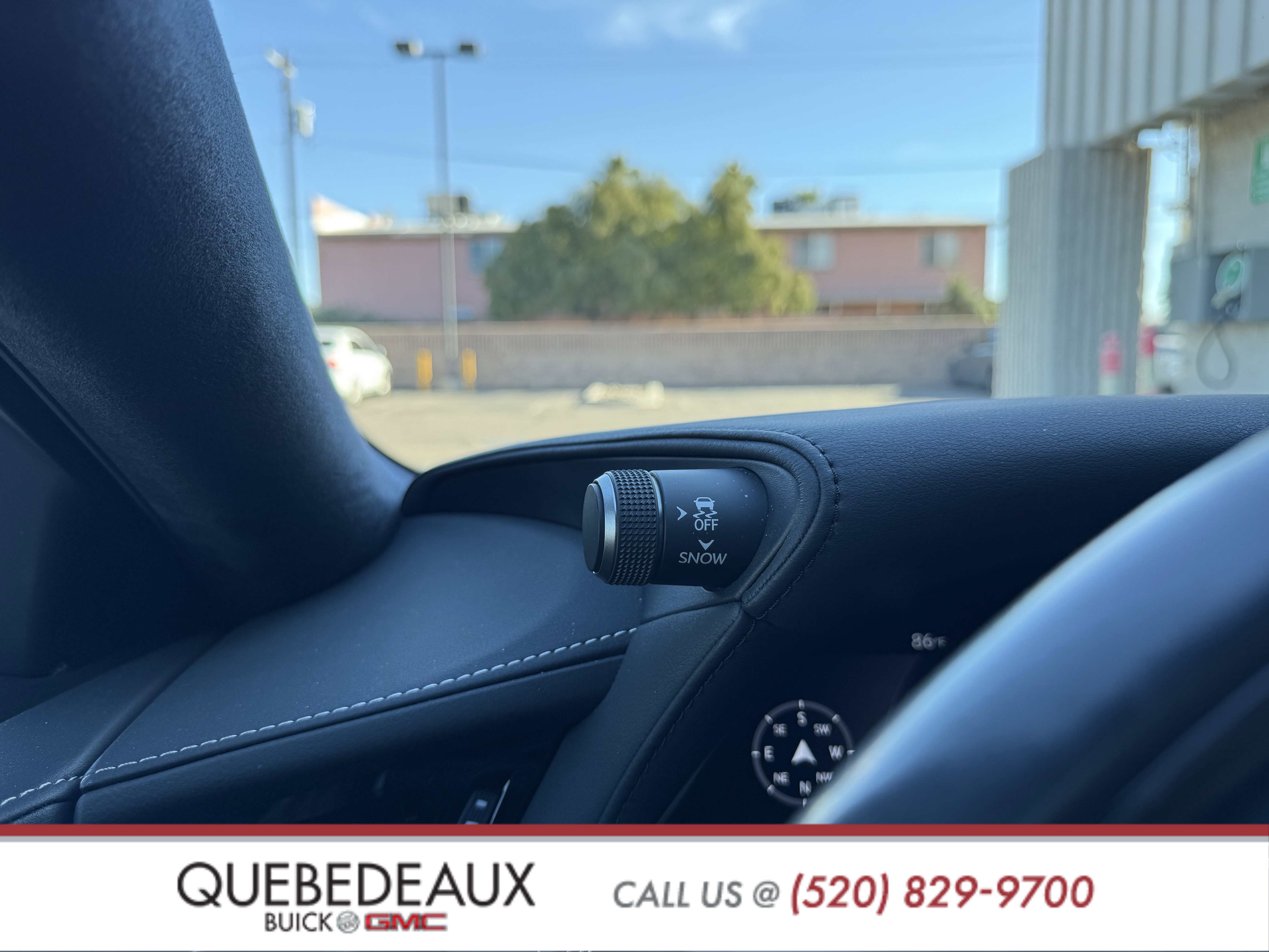 Used 2024 Lexus LS 500 w/ Interior Upgrade Package image 21