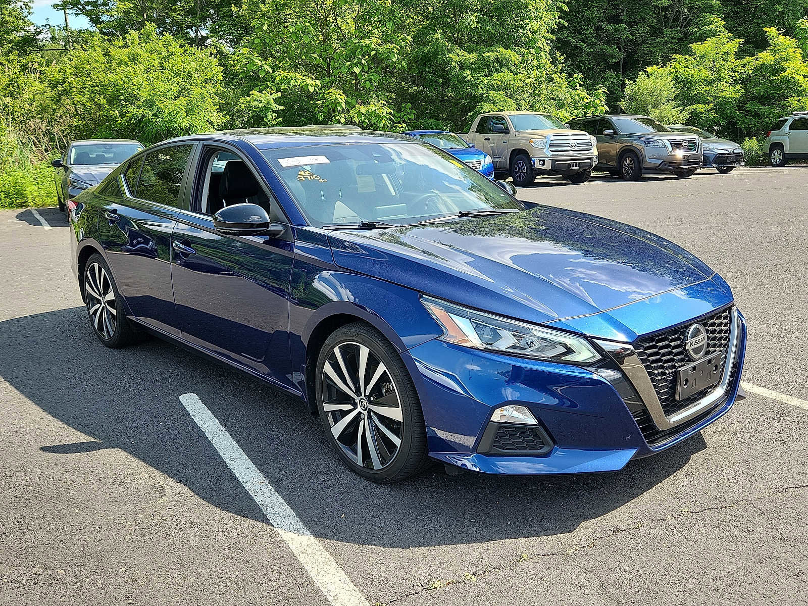 Used 2022 Nissan Altima 2.0 SR image 3