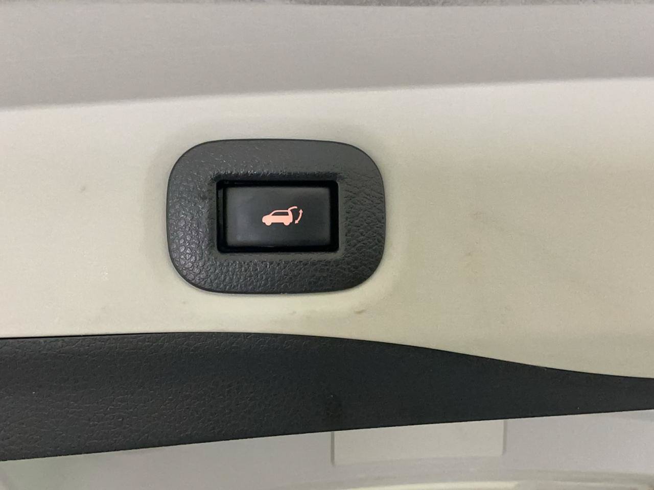 Used 2017 Nissan Rogue SL w/ SL Premium Package AWD/4WD image 15