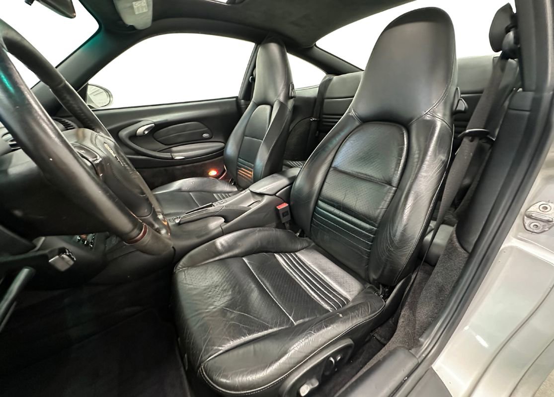 Used 2001 Porsche 911 Carrera image 14