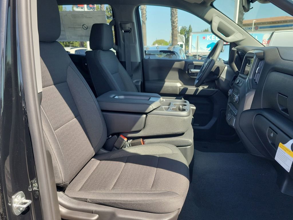 New 2026 Chevrolet Silverado 1500 Custom RWD image 16