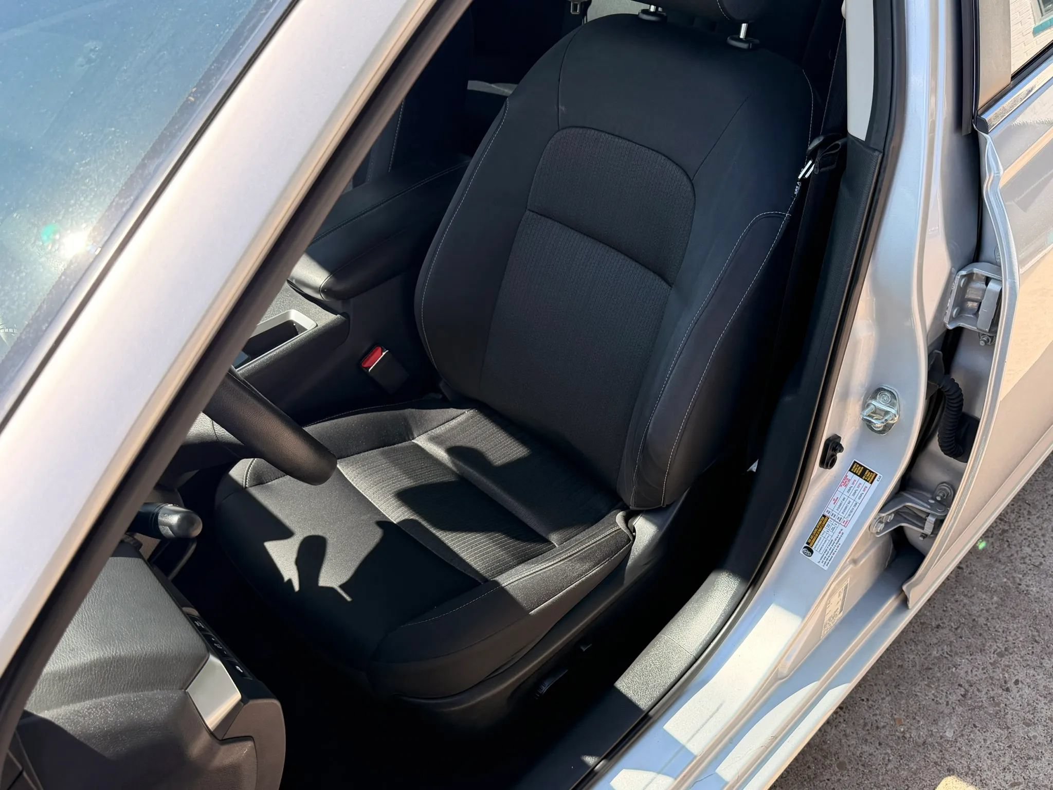 Used 2022 Nissan Altima 2.5 SV FWD image 15