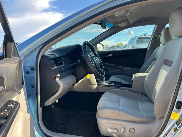 Used 2012 Toyota Camry LE FWD image 28