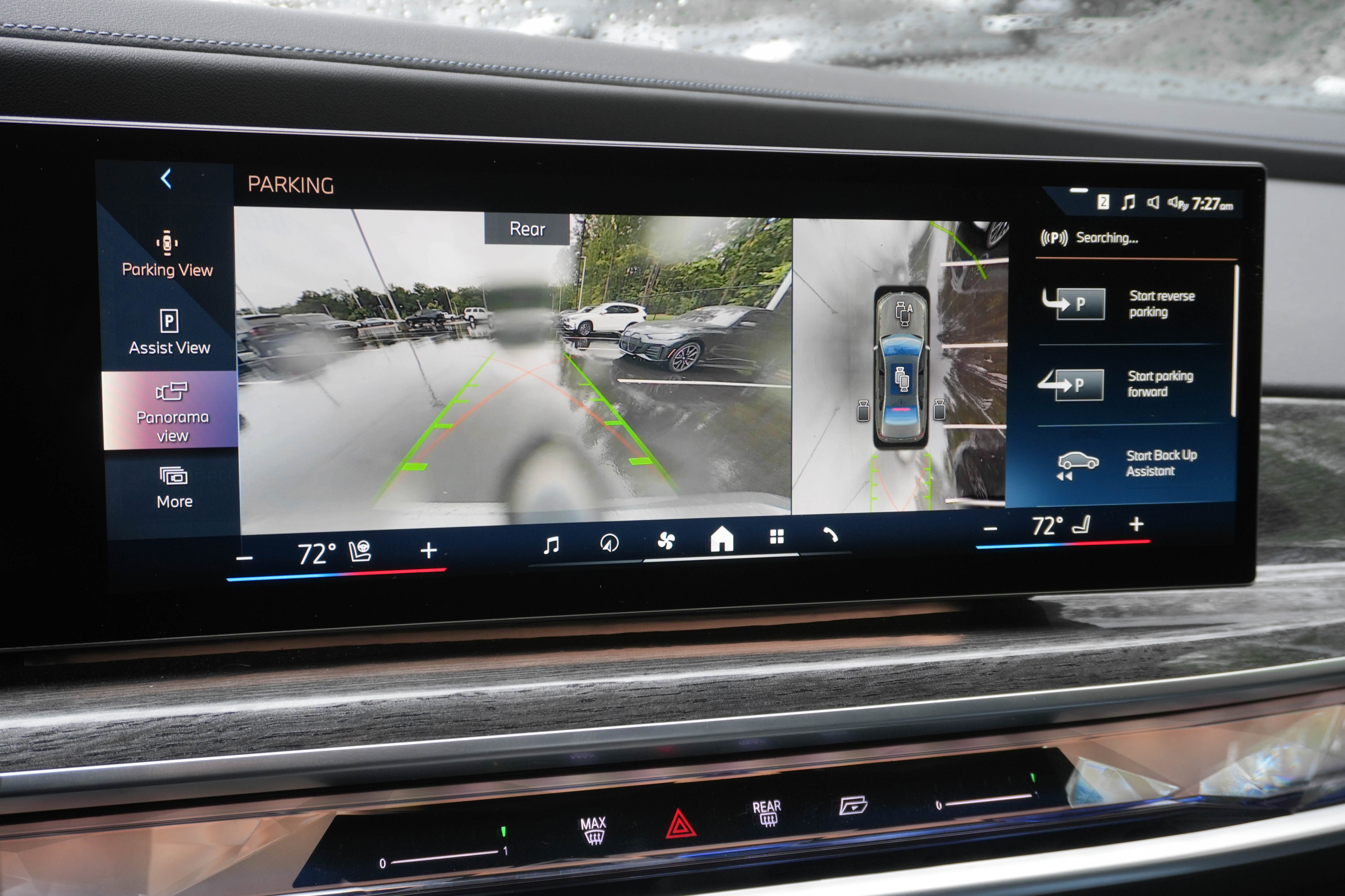 Certified 2023 BMW 740i RWD image 19