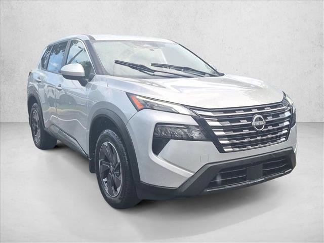Certified 2024 Nissan Rogue SV FWD image 3