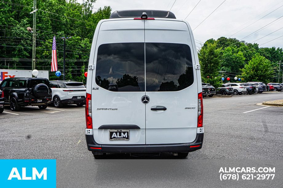 Used 2025 Mercedes-Benz Sprinter 2500 image 10
