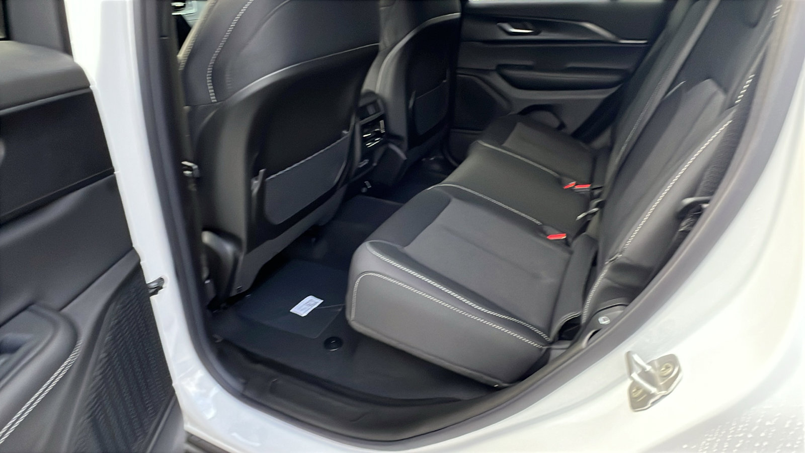 New 2025 Jeep Grand Cherokee Laredo image 20