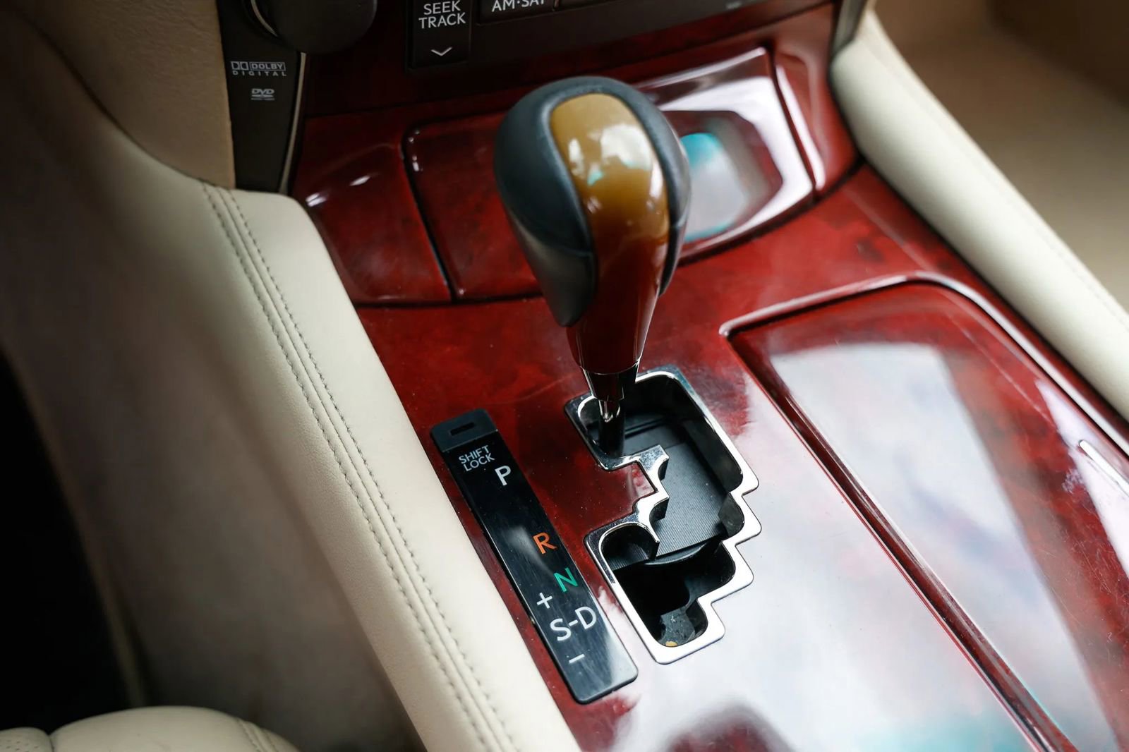 Used 2008 Lexus LS 460 RWD image 37