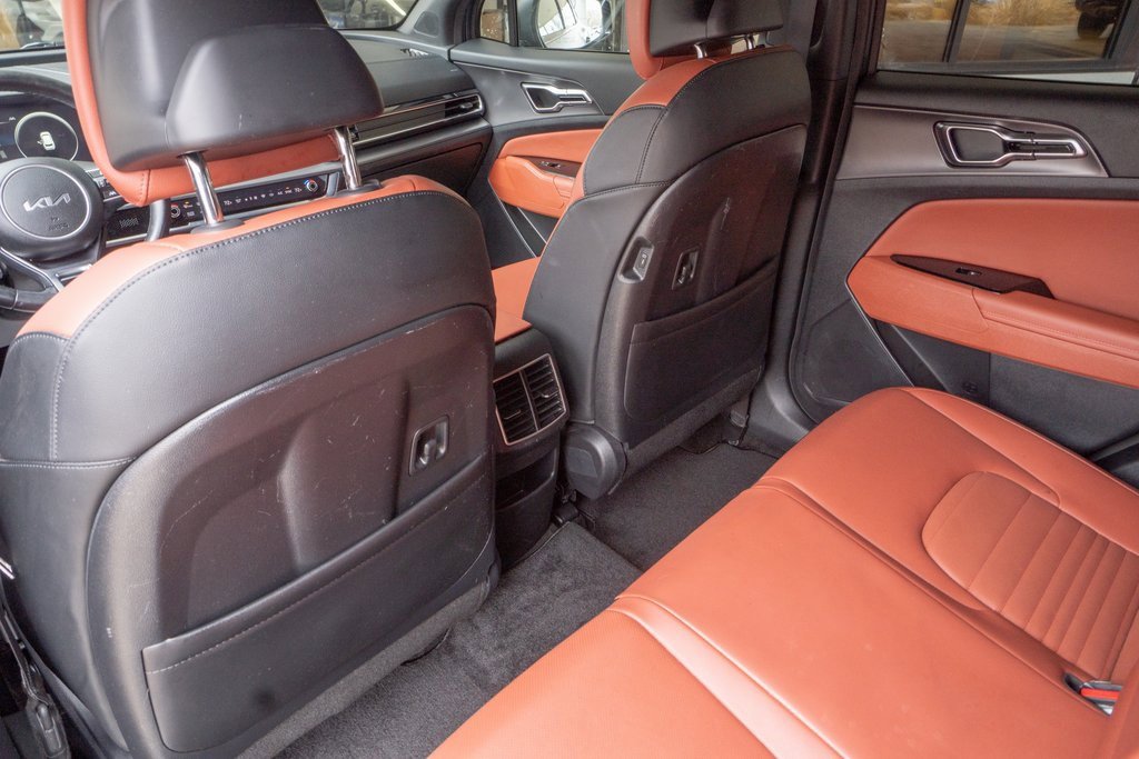 Used 2023 Kia Sportage SX Prestige image 18