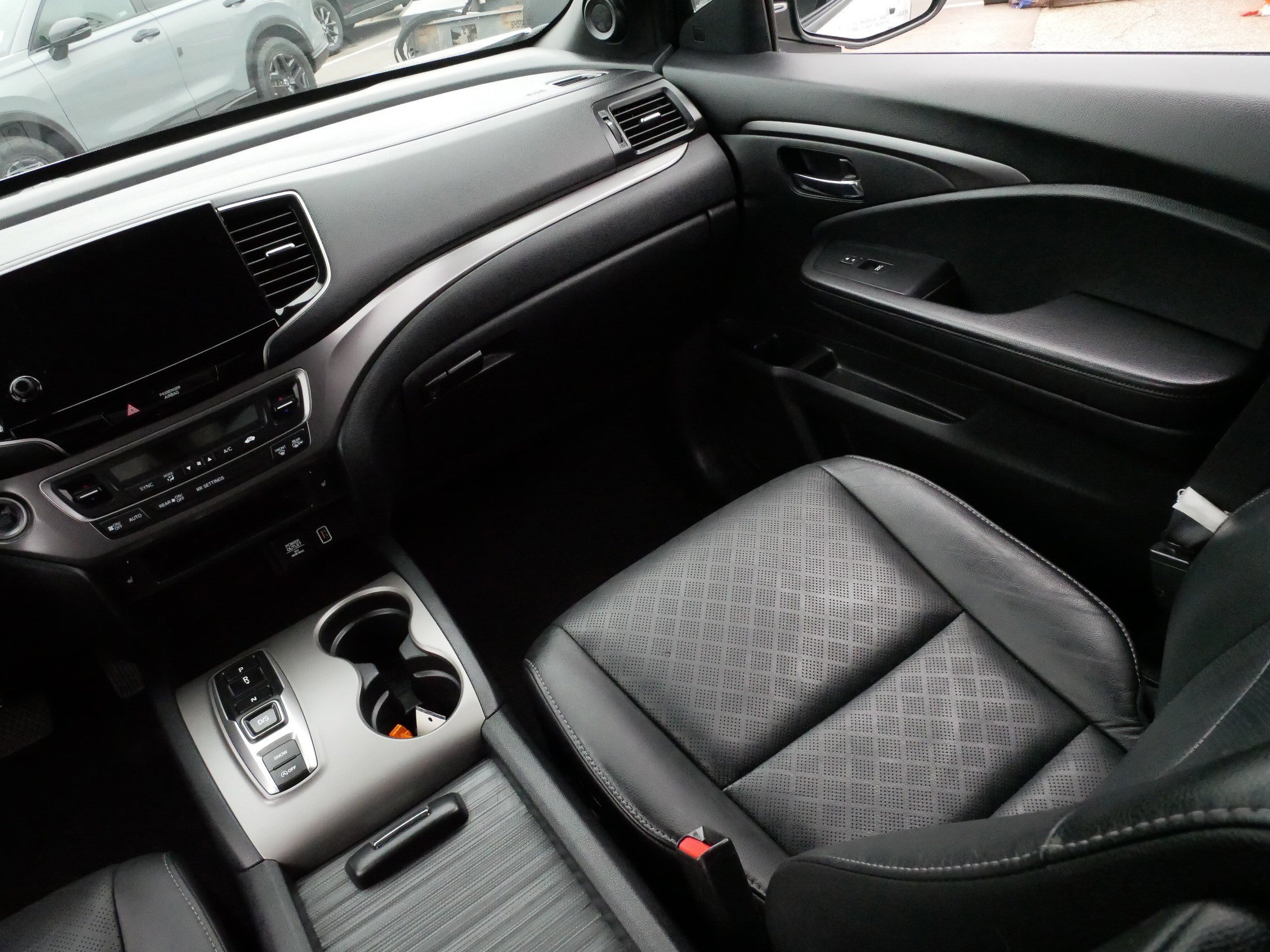 Used 2021 Honda Passport EX-L image 11