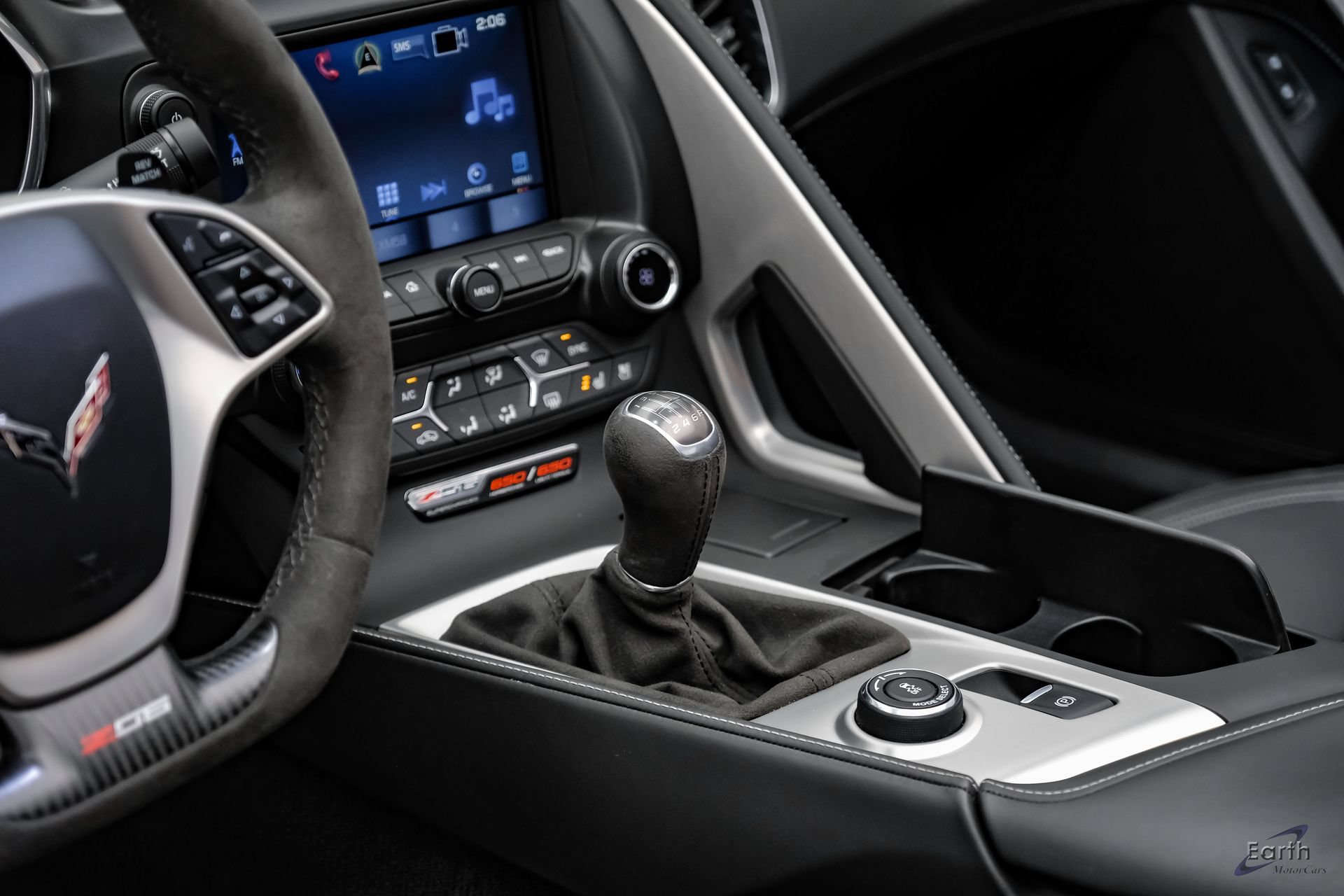 Used 2019 Chevrolet Corvette Z06 RWD image 64