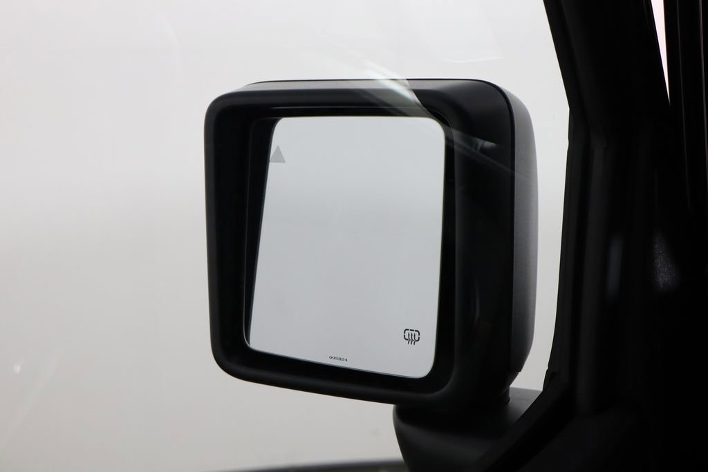 Used 2025 Jeep Wrangler Unlimited Sahara w/ Safety Group image 43