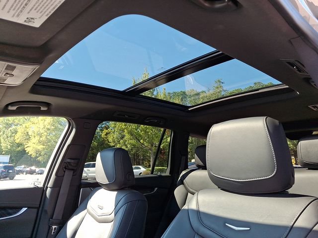 Used 2025 Cadillac XT6 Premium Luxury image 19