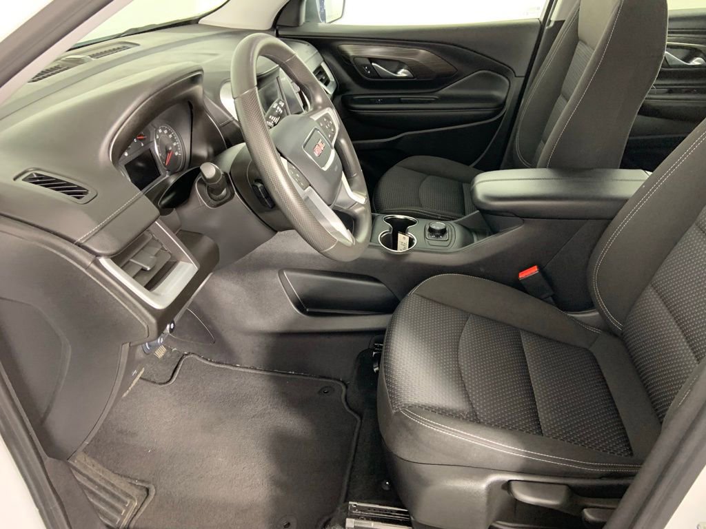 Used 2024 GMC Terrain SLE FWD image 21