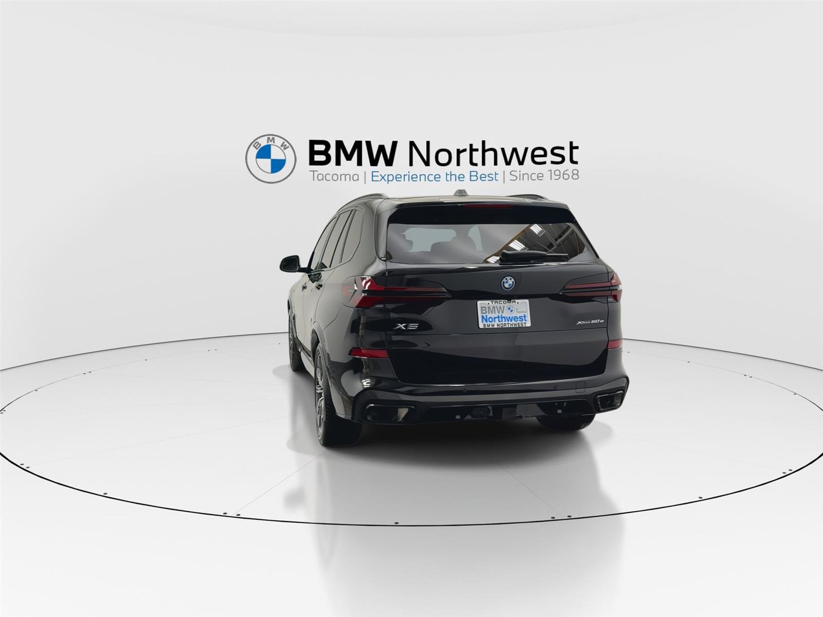 New 2026 BMW X5 xDrive50e w/ M Sport Package image 13