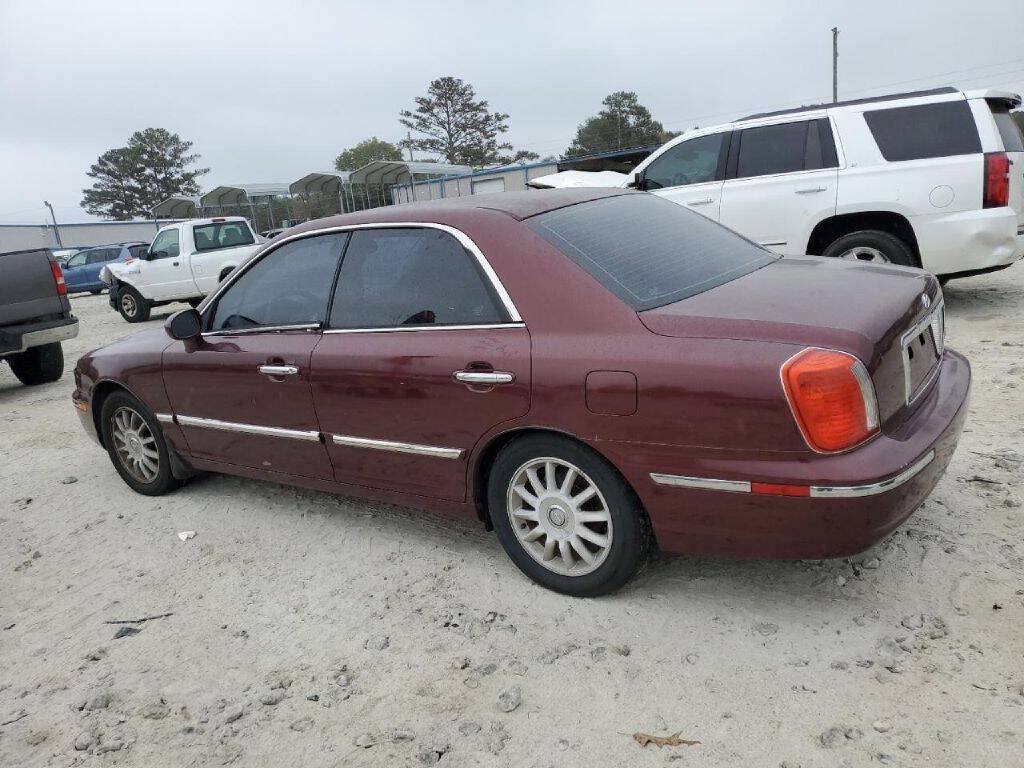 Used 2005 Hyundai XG350 FWD image 4