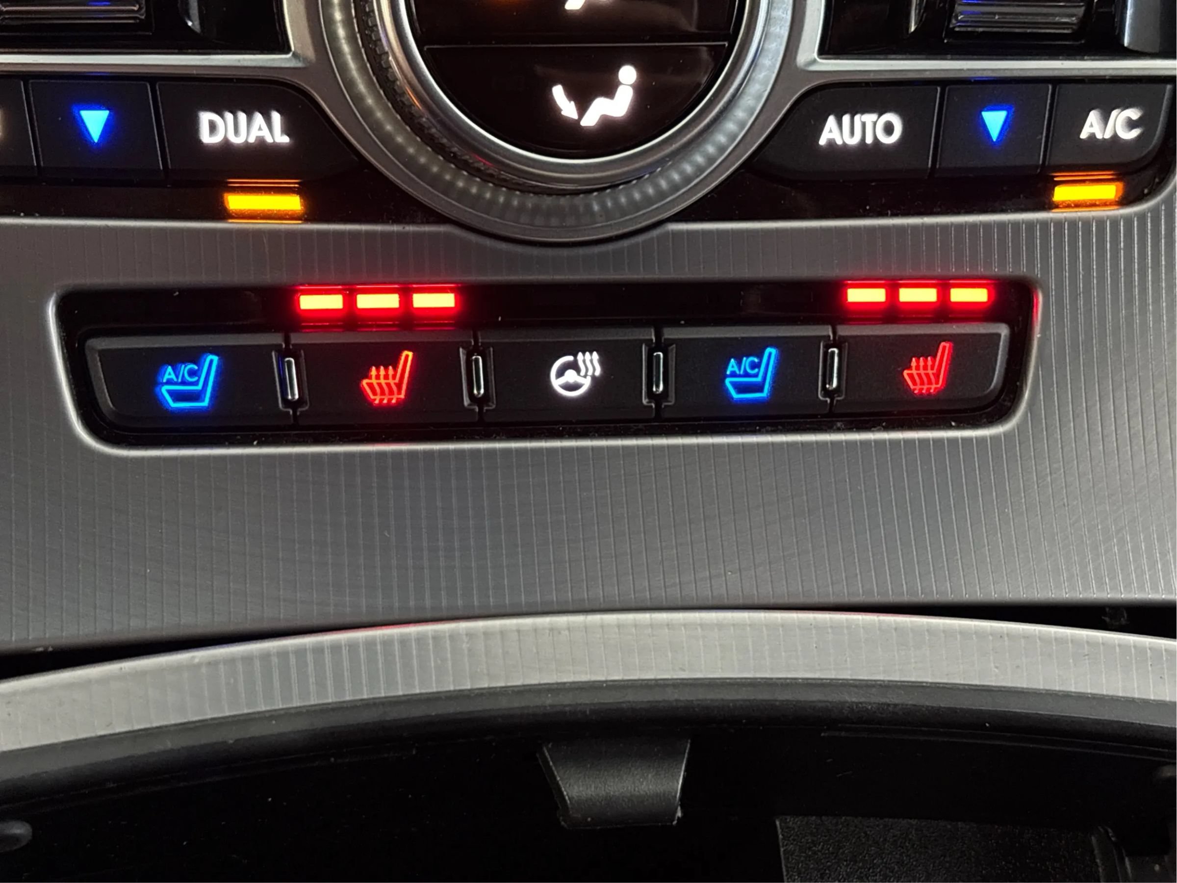 Used 2018 Lincoln MKZ Reserve w/ Technology Package AWD/4WD image 43