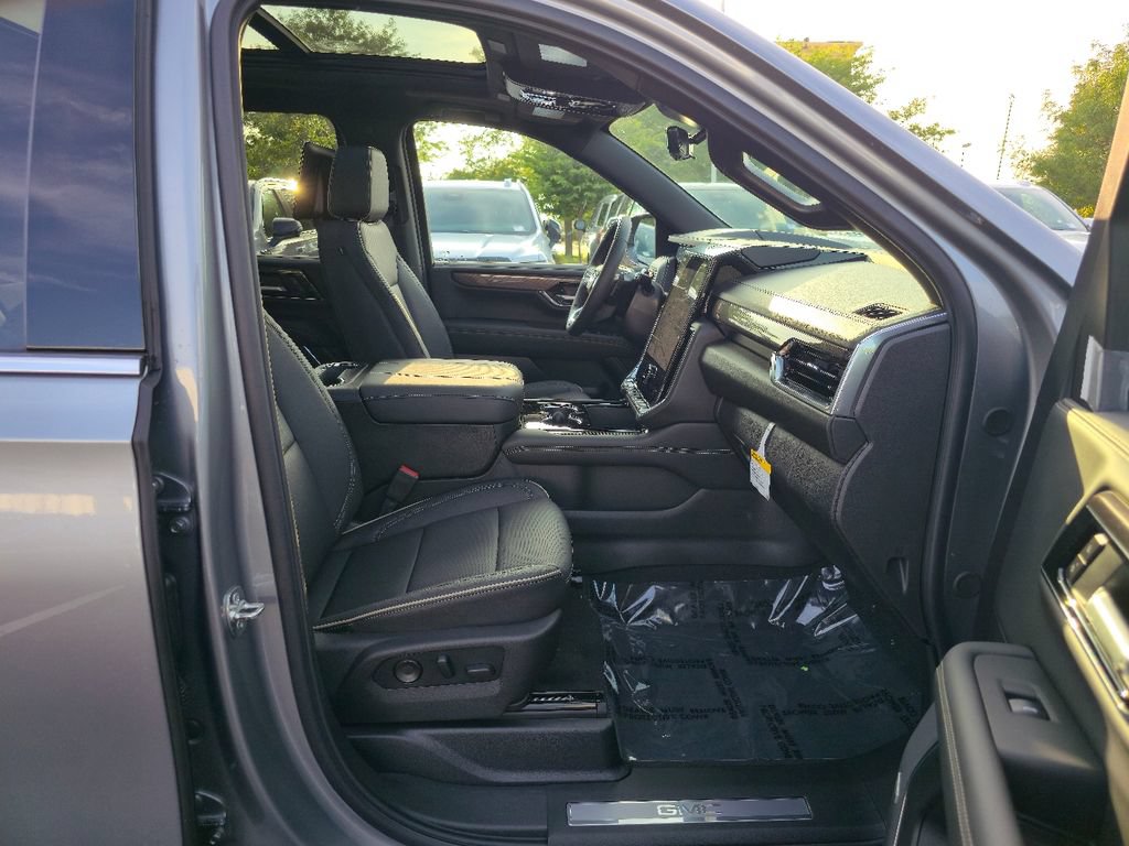 New 2026 GMC Yukon XL Elevation w/ Elevation Premium Package AWD/4WD image 29