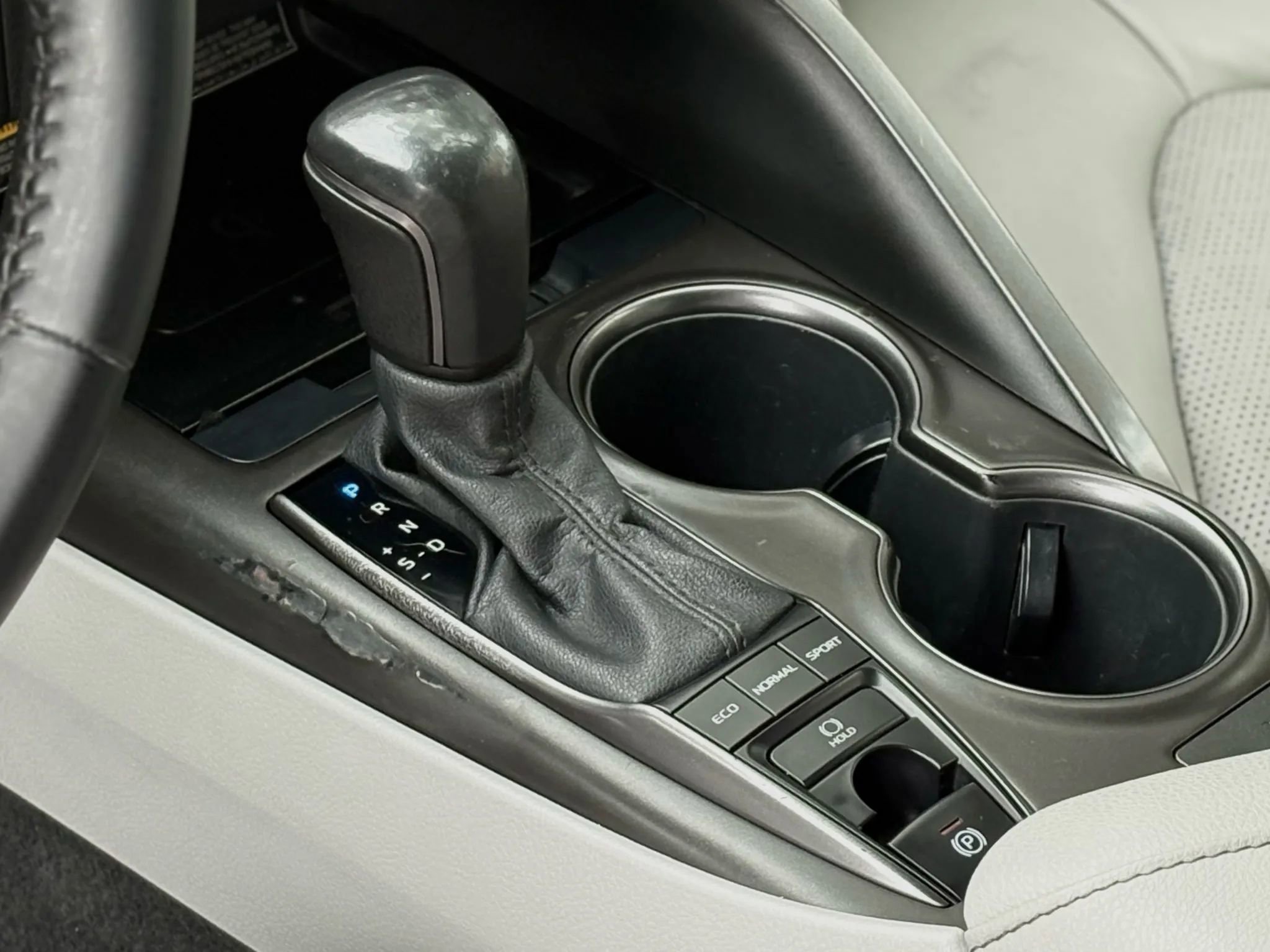 Used 2021 Toyota Camry XSE w/ Carpet Mat Package (TMS) image 14