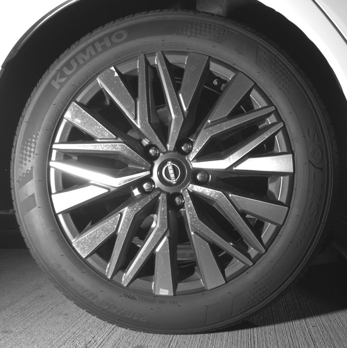 Used 2025 Nissan Altima 2.5 SV image 15