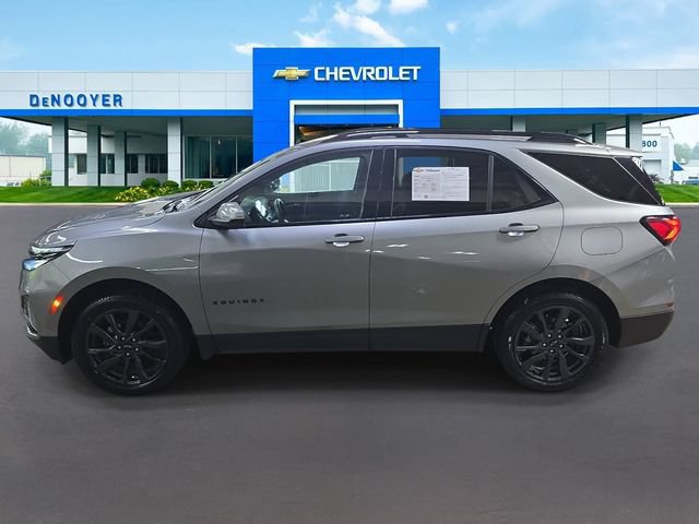 Used 2023 Chevrolet Equinox RS AWD/4WD image 12