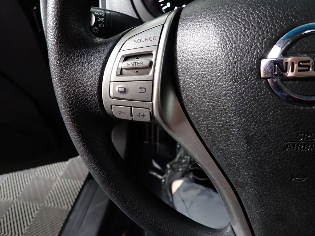 Used 2015 Nissan Altima 2.5 S w/ Special Edition Package image 30