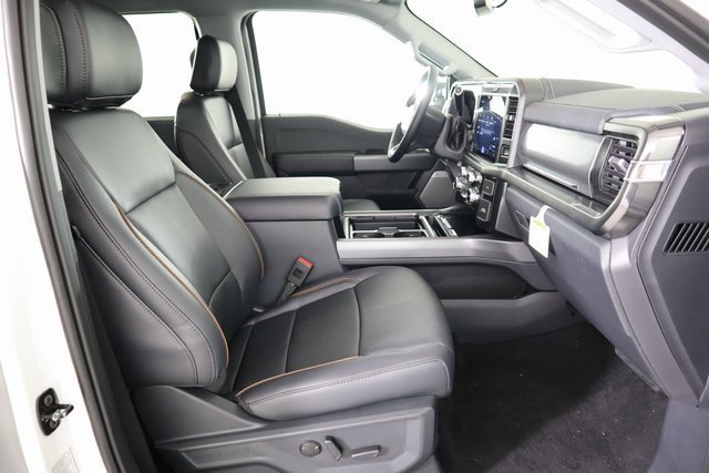 New 2026 Ford F350 Lariat w/ Lariat Premium Package image 11