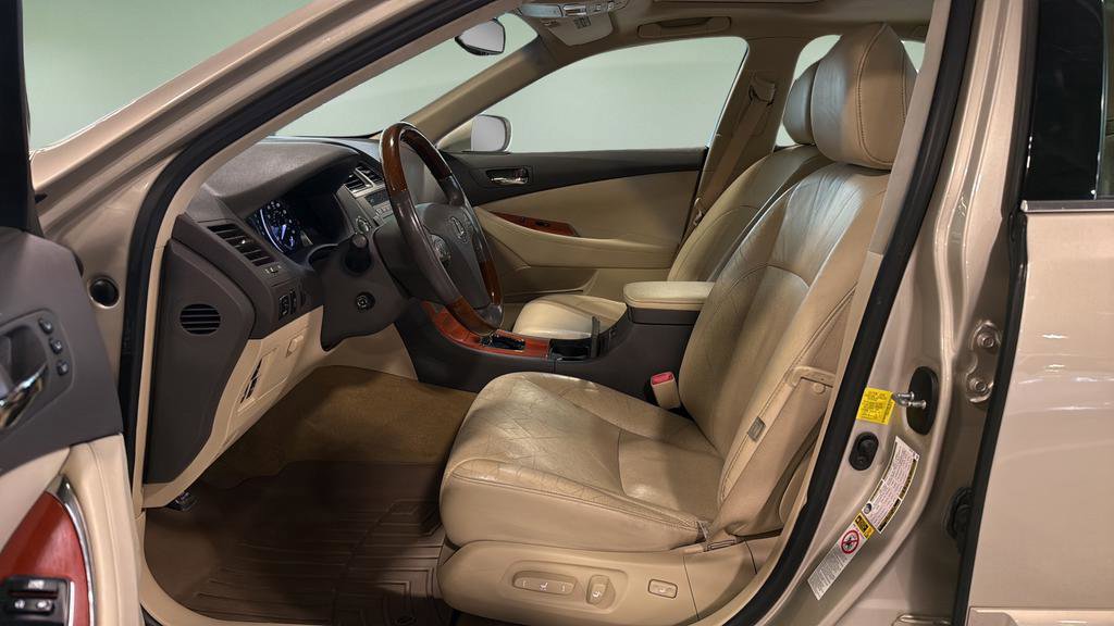Used 2011 Lexus ES 350 image 30