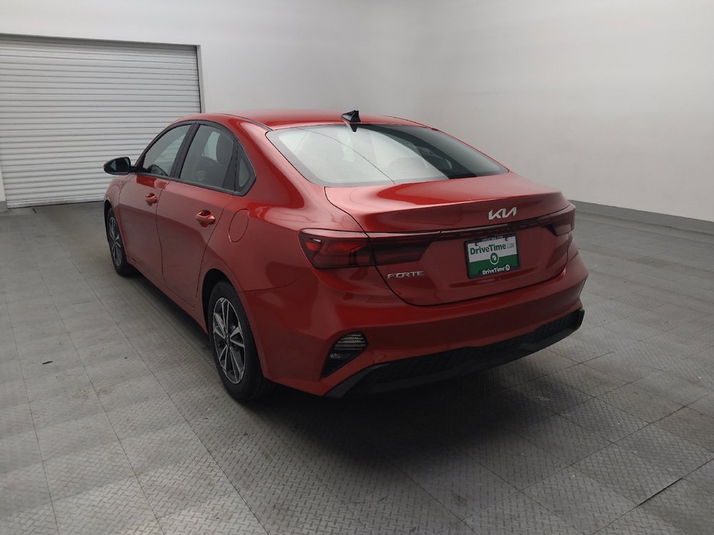 Used 2024 Kia Forte LXS w/ LXS Technology Package FWD image 5