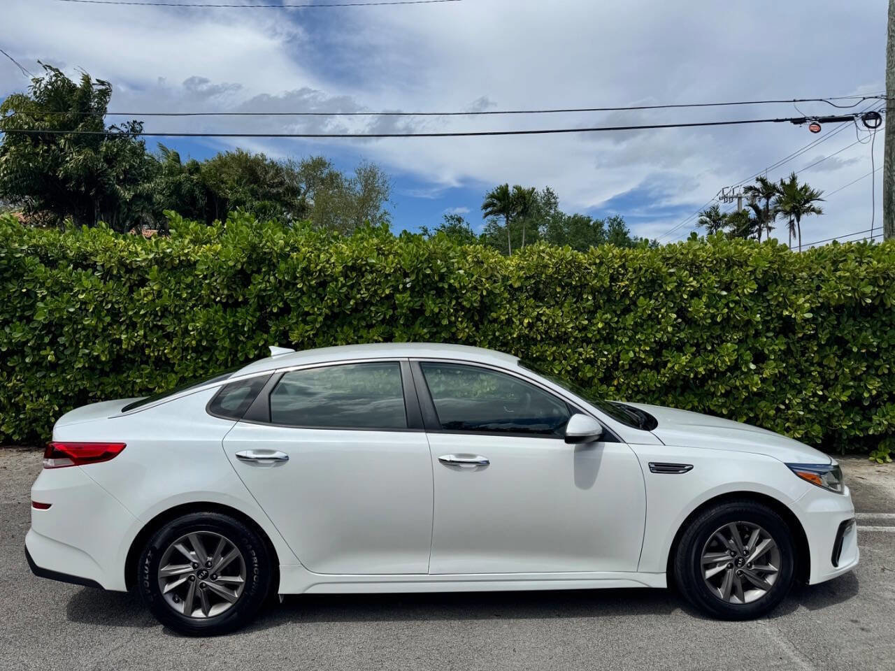 Used 2020 Kia Optima LX FWD image 4