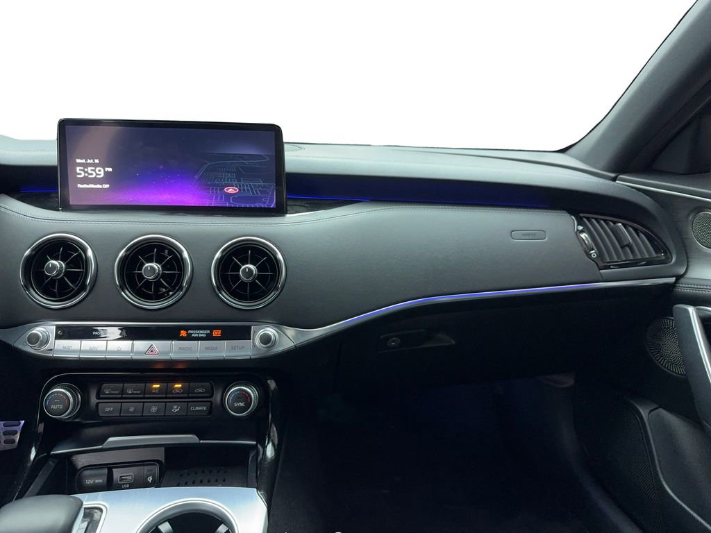 Used 2023 Kia Stinger GT2 image 20