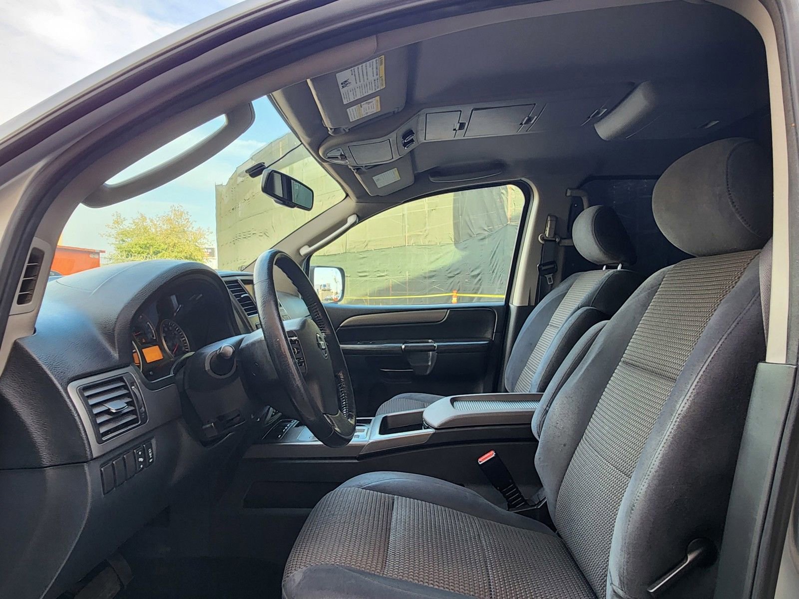 Used 2011 Nissan Armada SV image 45